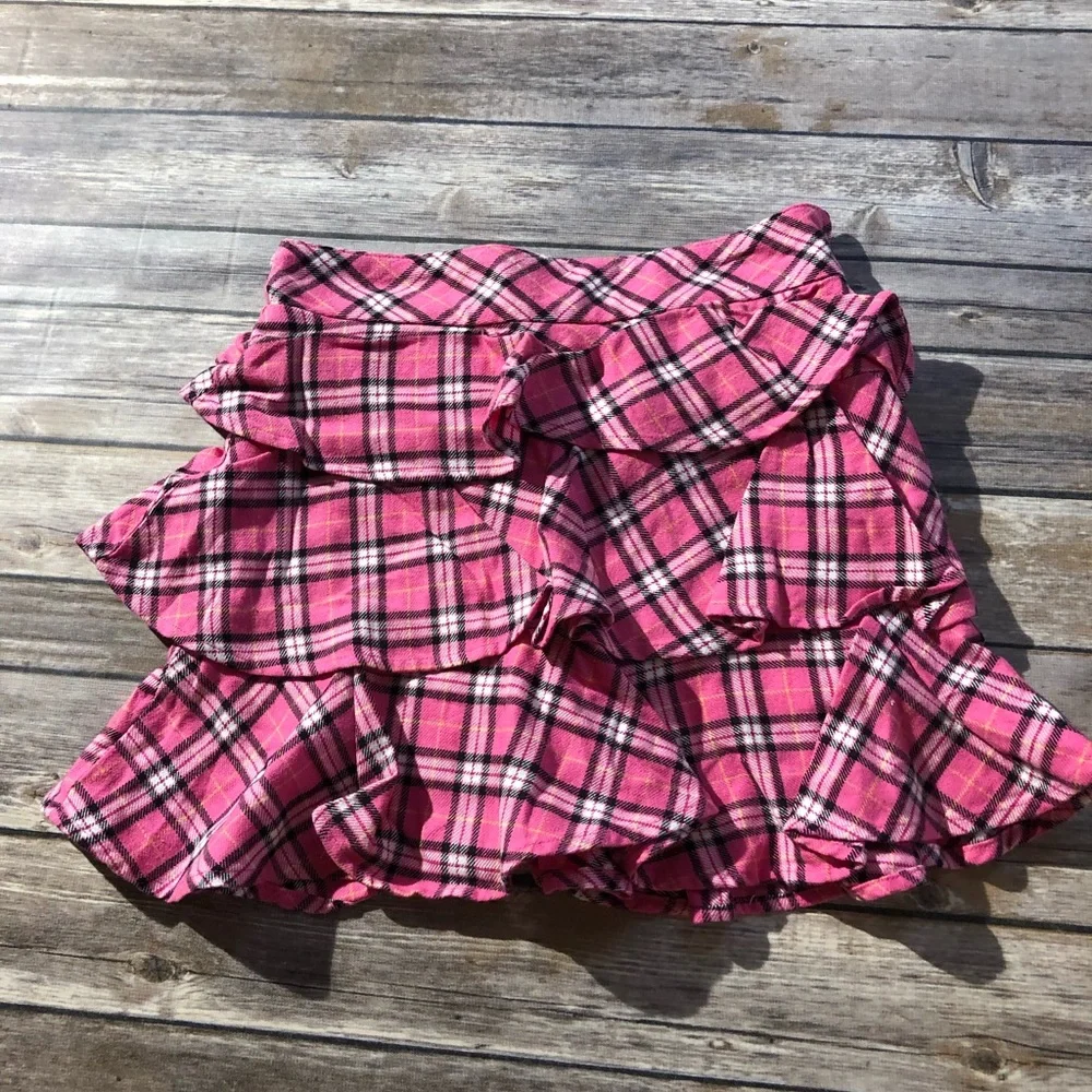 Vintage Gymboree pink & black plaid skirt! Size 8